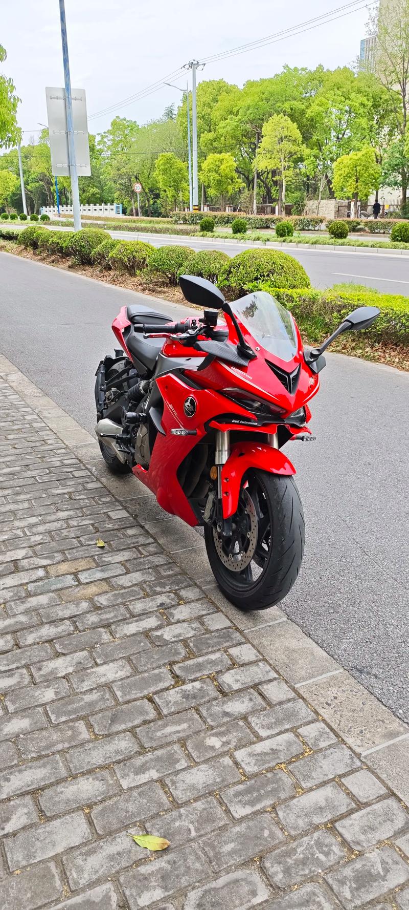 沪c摩托车牌照多少钱(沪c摩托车牌照多少钱一张)