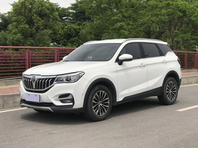 【中华v6价格,中华v6图片】