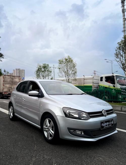 哪年的polo二手车最值得买／大众polo二手车买哪年的好