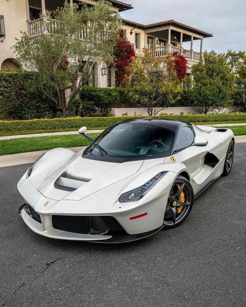 法拉利二手最便宜的一款,法拉利二手最便宜多少钱