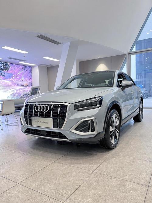 适合女生开的汽车30万左右(适合女生开的车30万到40万元)