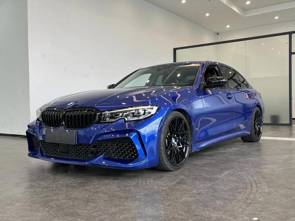 蓝色宝马3系太漂亮了／宝马宝蓝色3系