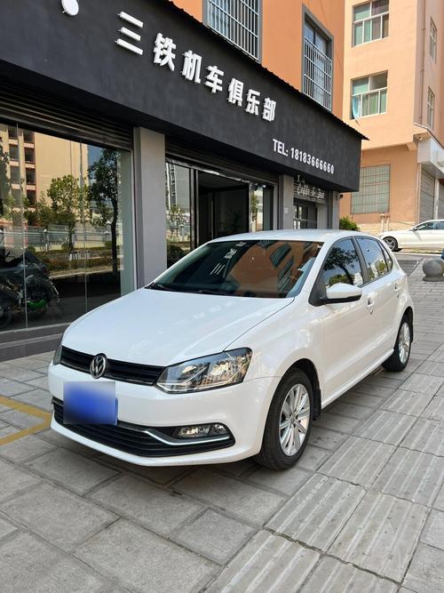 大众polo两厢2014款(大众polo两厢2015款多少钱)