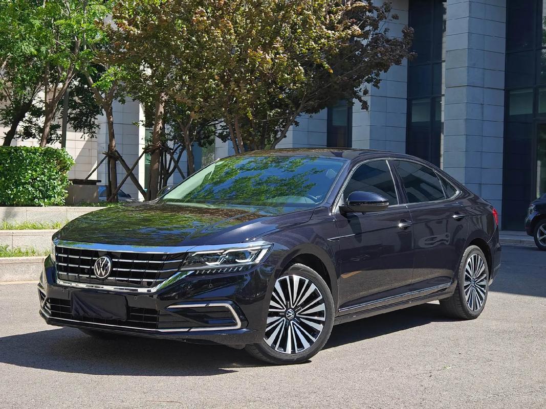 大众passat330tsi多少钱／上海大众passat330的价格