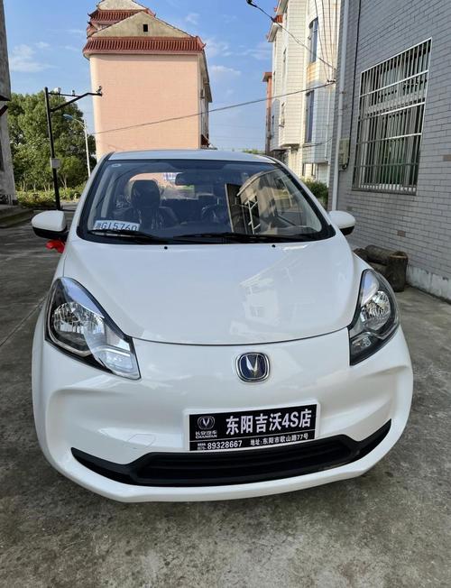 奔奔汽车多少钱一辆/奔奔汽车报价及图片大全