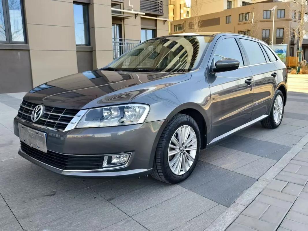 【朗行2018款报价及图片,朗行报价及图片2014】