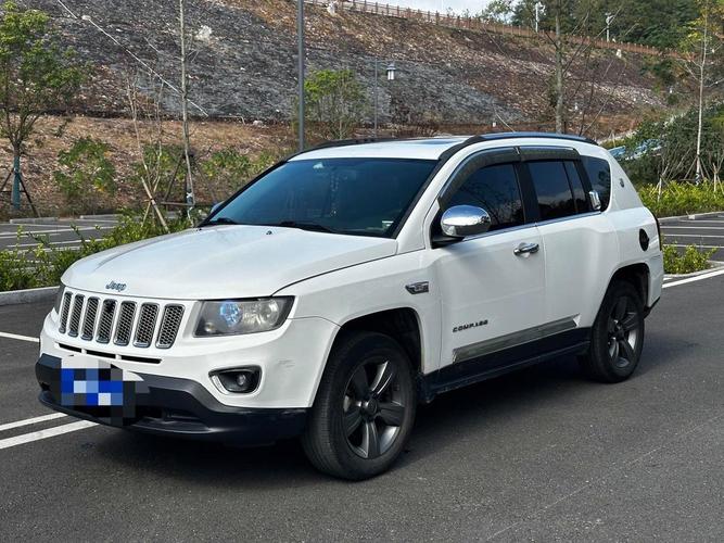 吉普指南者2023款报价及图片大全,吉普指南者2021款报价大全