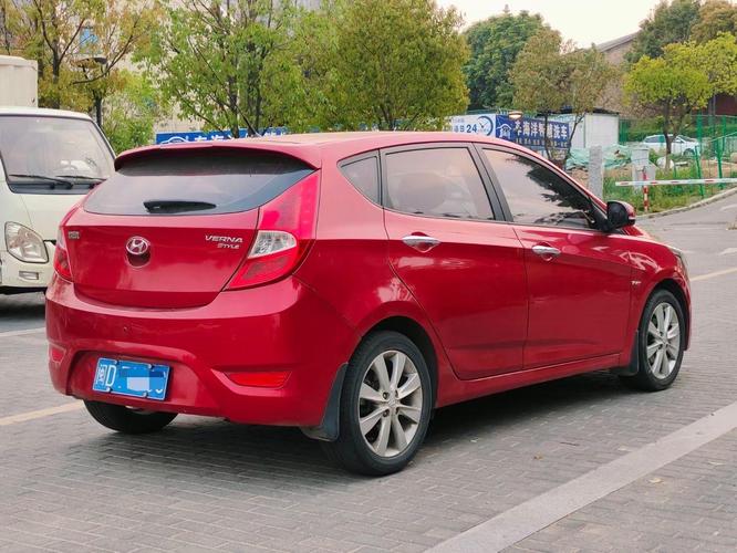 北京现代瑞奕(北京现代瑞奕两厢)