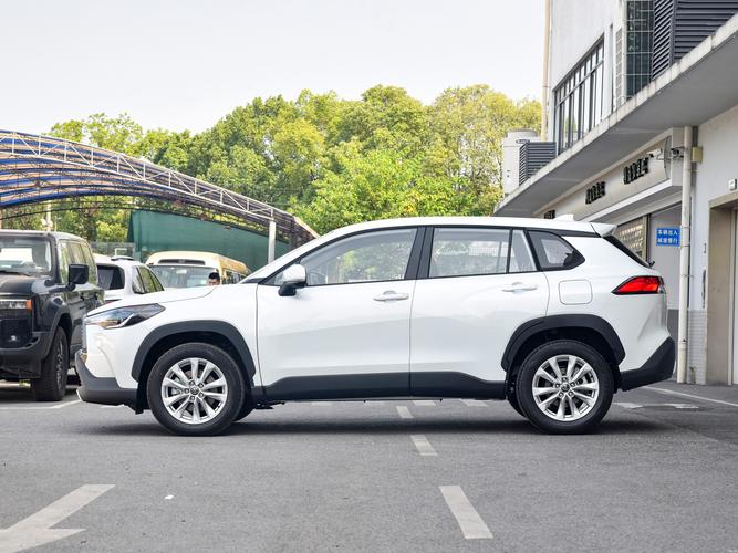 丰田女款车最新款式 丰田suv女款车